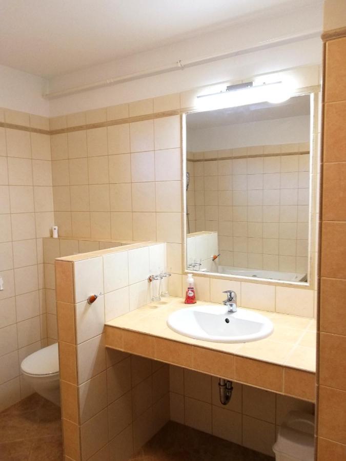 Boroka Apartman Hévíz Eksteriør bilde